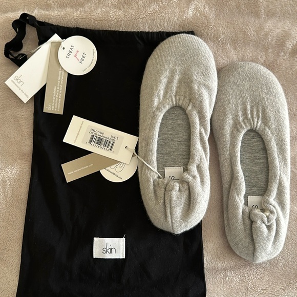 Skin Shoes - Skin 100% Cashmere Slippers